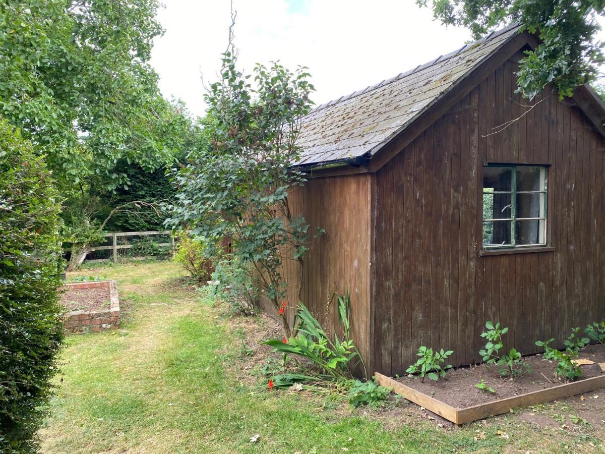 Orchard Cabin Herefordshire Wye Valley Ross-on-Wye Extérieur photo